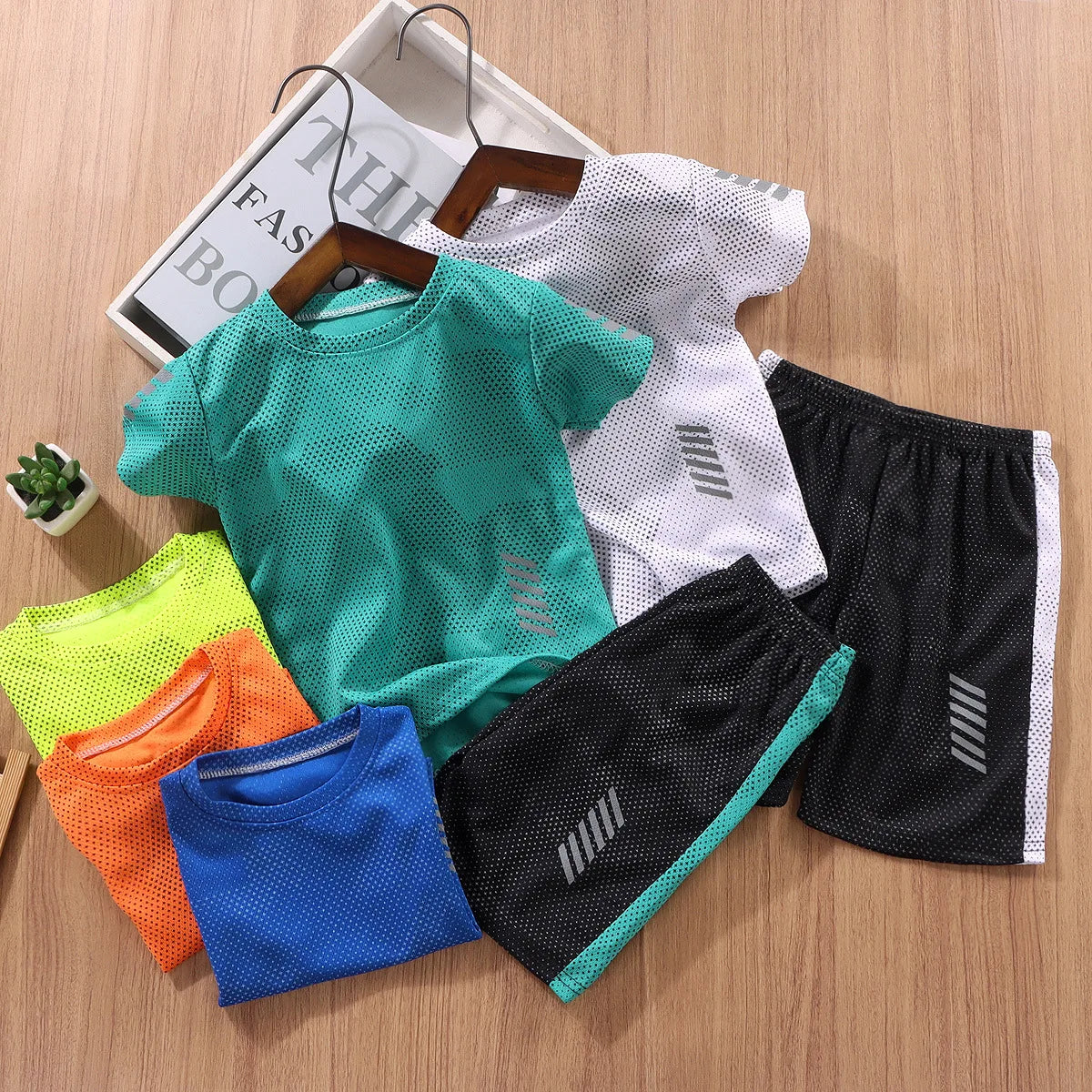 Sports Short-sleeved Tracksuits 2pcs