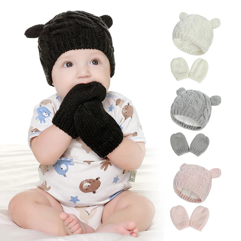 2 PCS Baby beanie and gloves