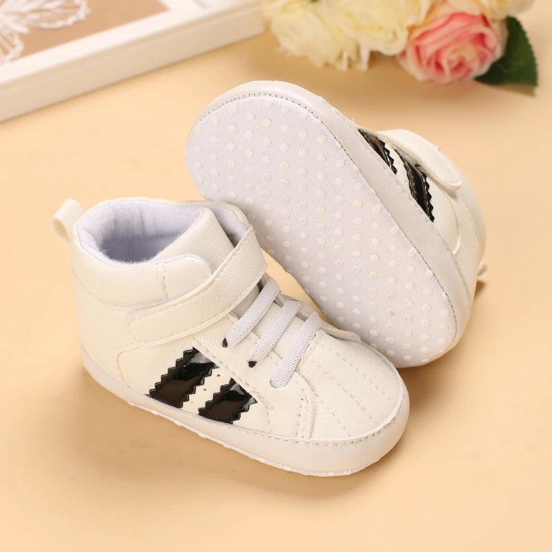 Soft Soled White Sports Shoes