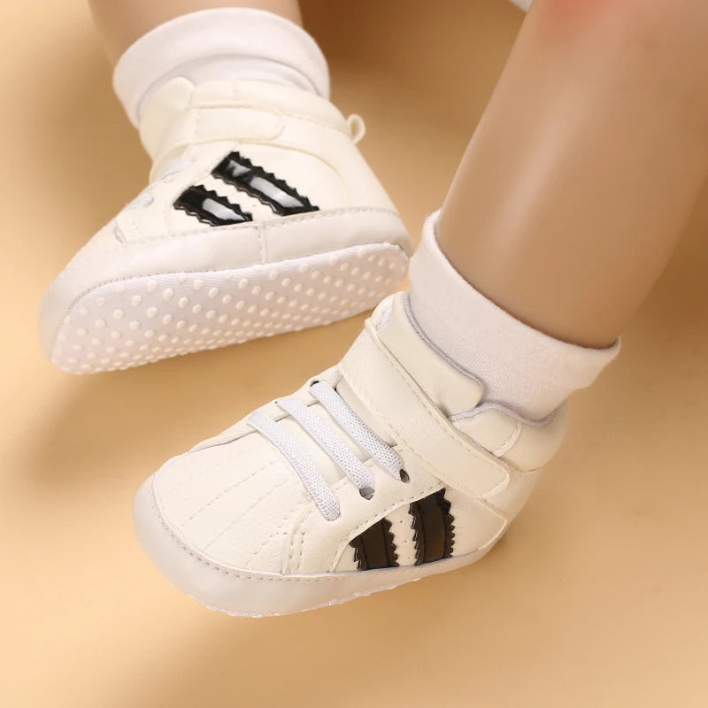 Soft Soled White Sports Shoes