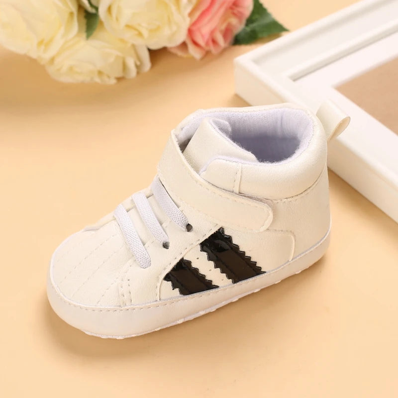 Soft Soled White Sports Shoes