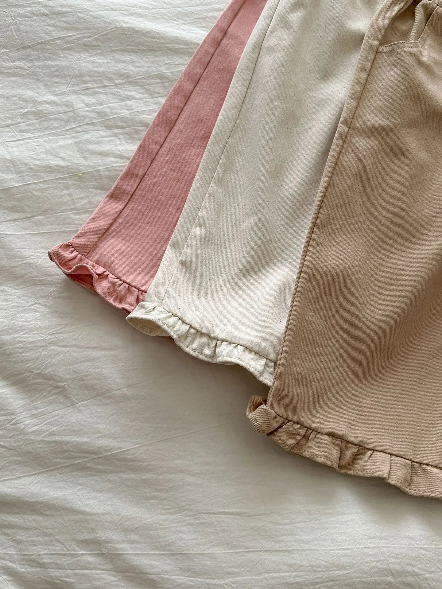 Wide ruffle seams Children Pants