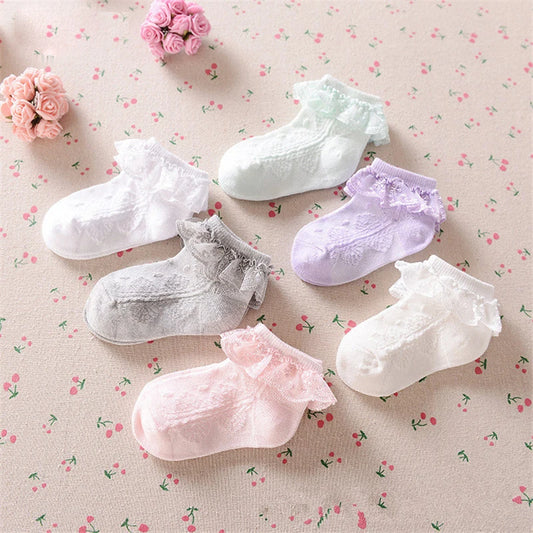 Ruffle Lace Ankle Socks