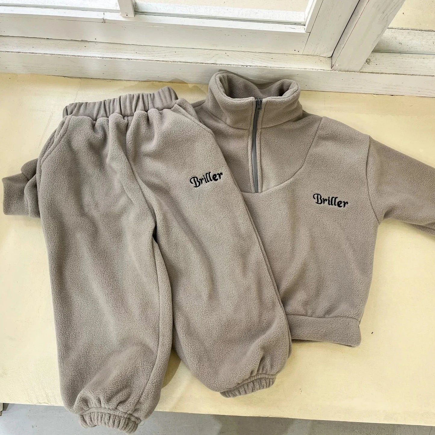 Fleece Sweatshirt, Pants Two Piece