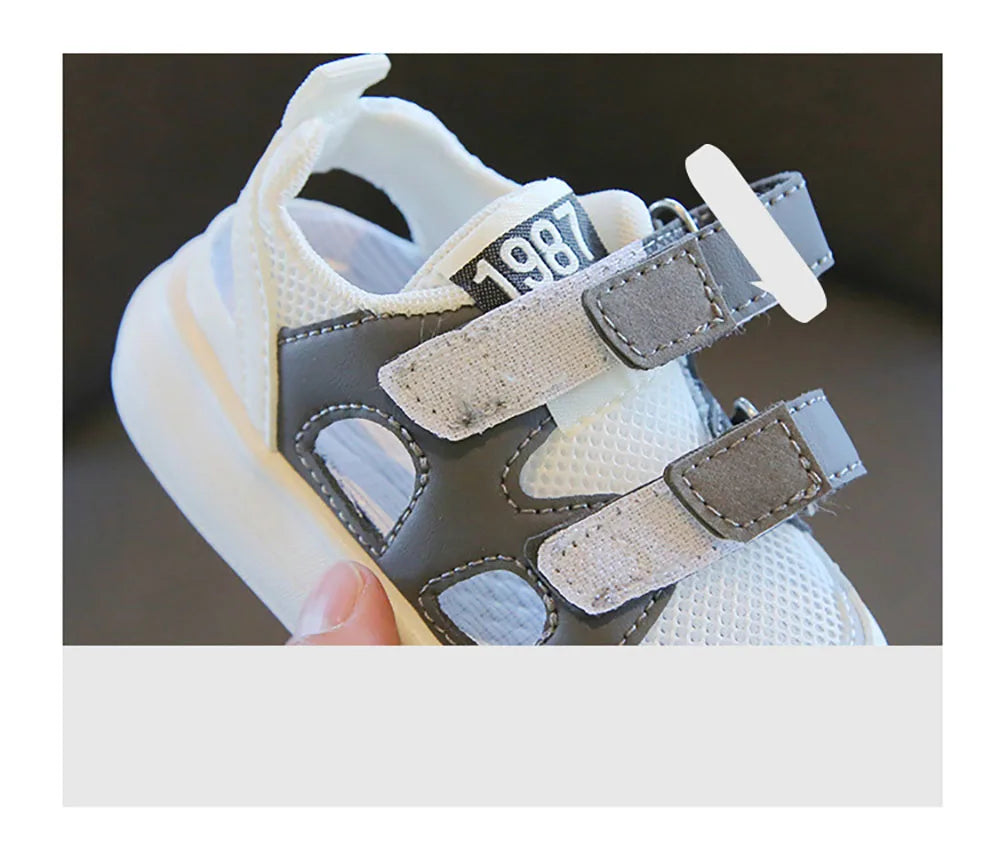 Mesh Fabric Breathable Kids Shoes