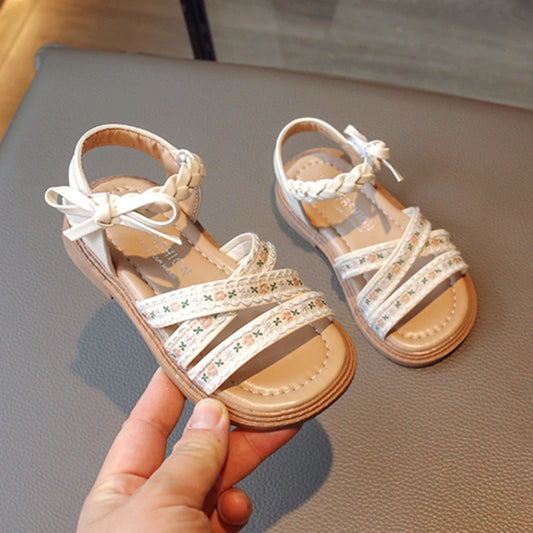 Embroider Open-toe Causal Sandals