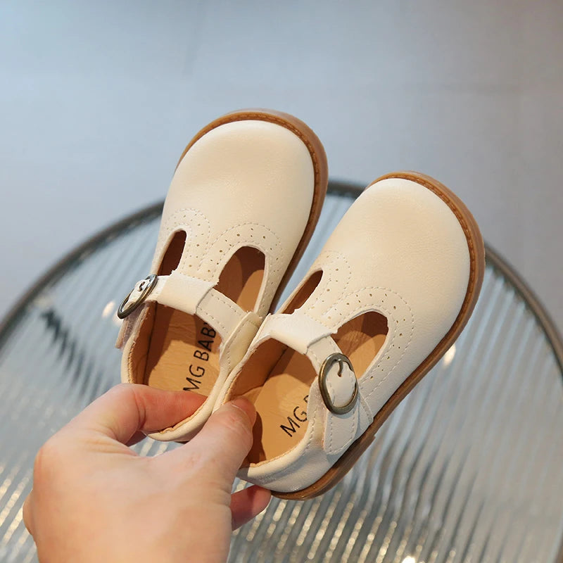 Children Leather Shoes Hollow Solid Color